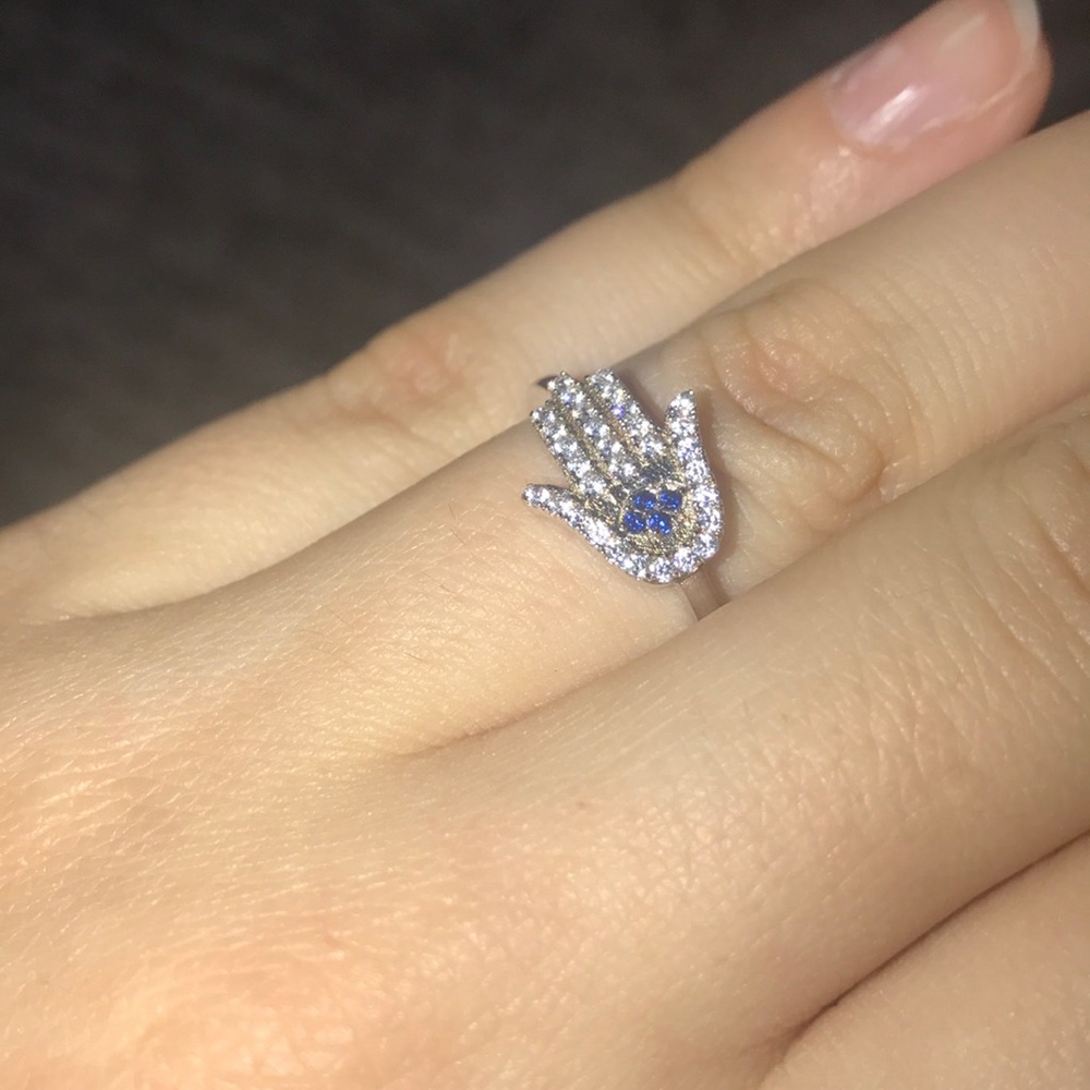 Hamsa ring
